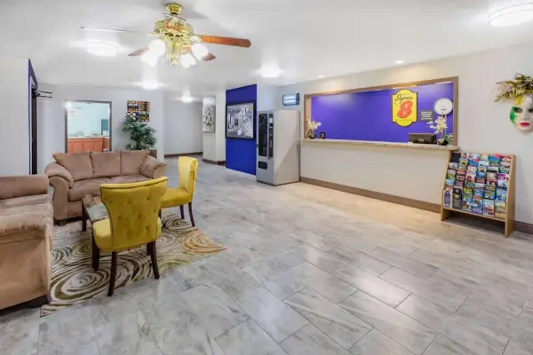 Super 8 by Wyndham Kinder/Coushatta near Casino 6